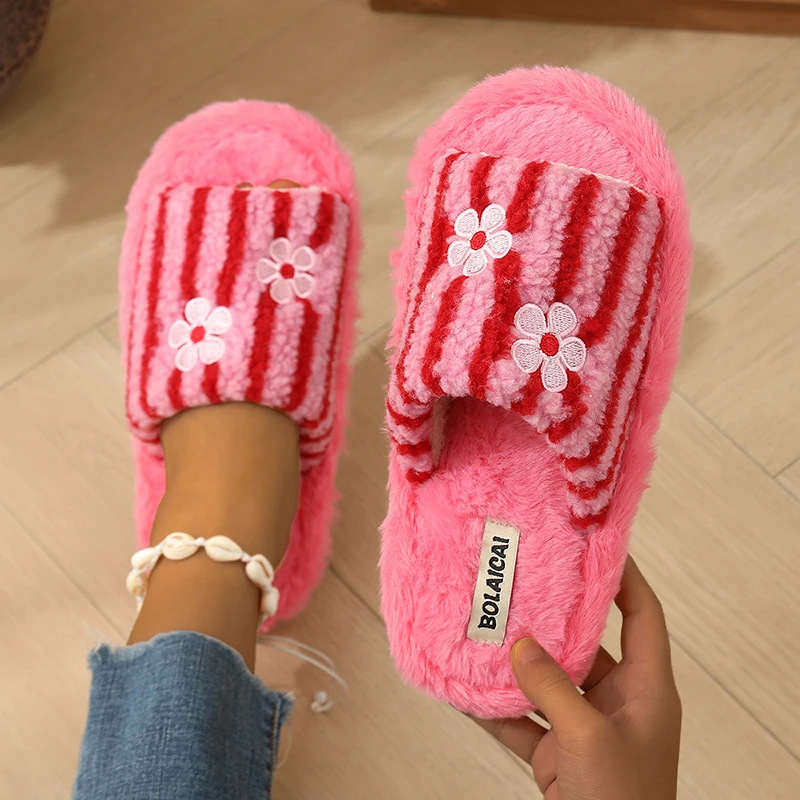 รองเท้าแตะขนนุ่มลายปักดอกไม้สำ - Women'S Fashion Korea บทวิจารณ์และราคา