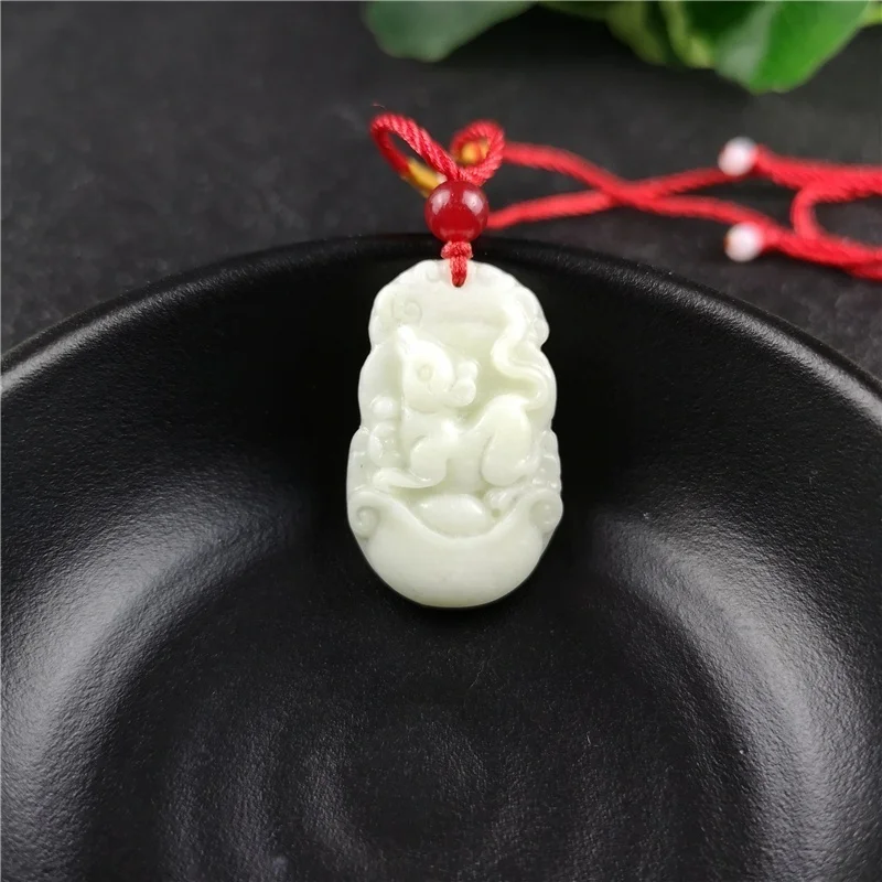 จีน Zodiac แกะสลักหยกจี้สร้อยค - Women'S Fashion Jewellery บทวิจารณ์และราคา